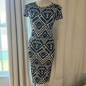 T Bags Los Angeles Black and White Ikat Body Con Cutout Midi Dress Size Small